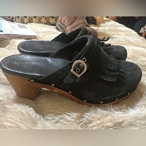 UGG Gweneth Suede Black Clogs with Fringe Detail